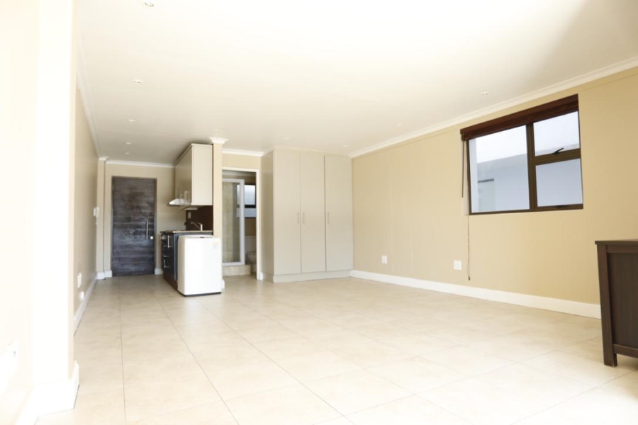 To Let 1 Bedroom Property for Rent in Sea Point Western Cape